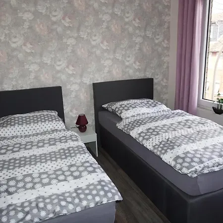 Tolle Mittelgeschosswohnung דירה