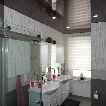 דירה Tolle Mittelgeschosswohnung