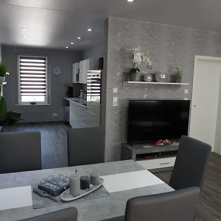 דירה Tolle Mittelgeschosswohnung