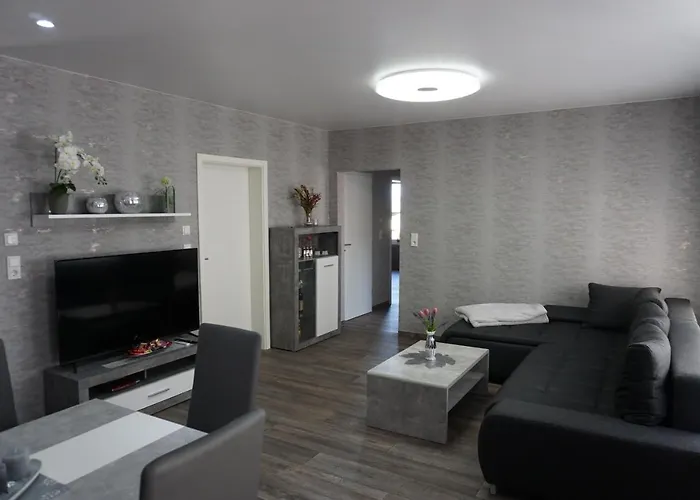 Tolle Mittelgeschosswohnung Apartman *